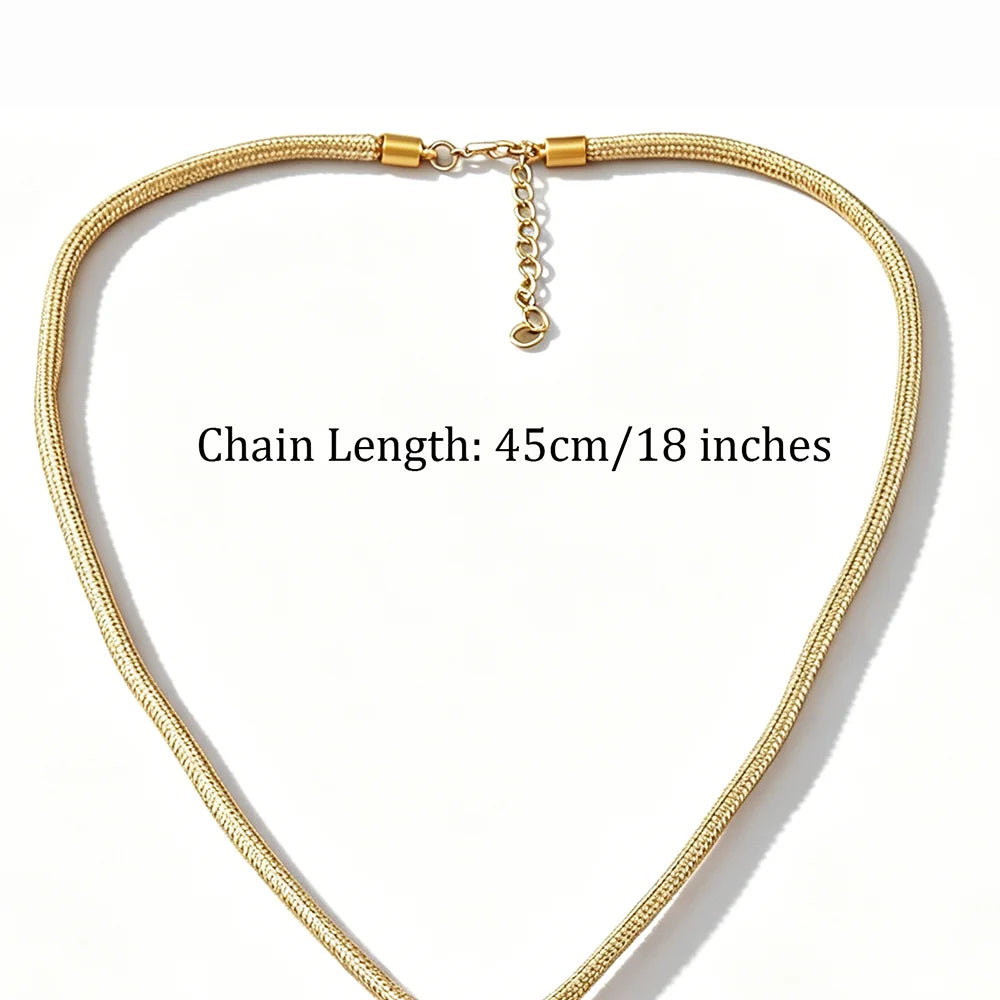 Remi Matte Gold Pendant Necklace