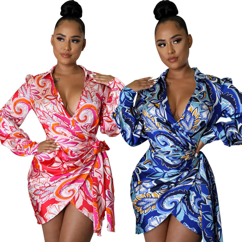 Red and blue color comparison for the abstract-print wrap mini dress