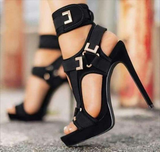 Black buckle platform sandal side profile